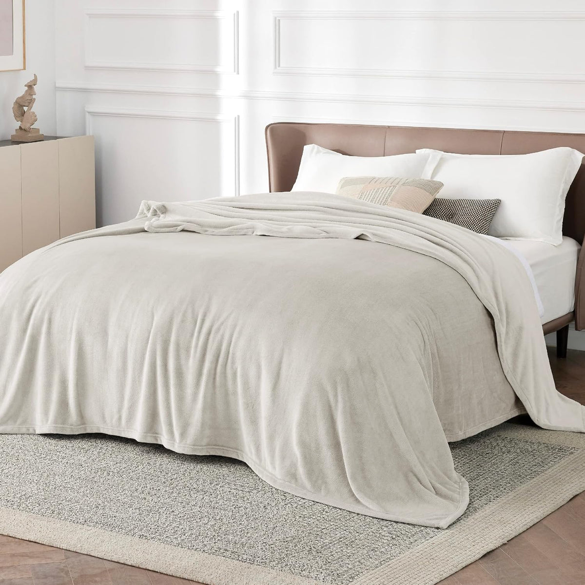 Bedsure Fleece Blanket California King Size Linen - Lightweight Plush Fuzzy Cozy Soft Bed Blankets, 102x96 inches