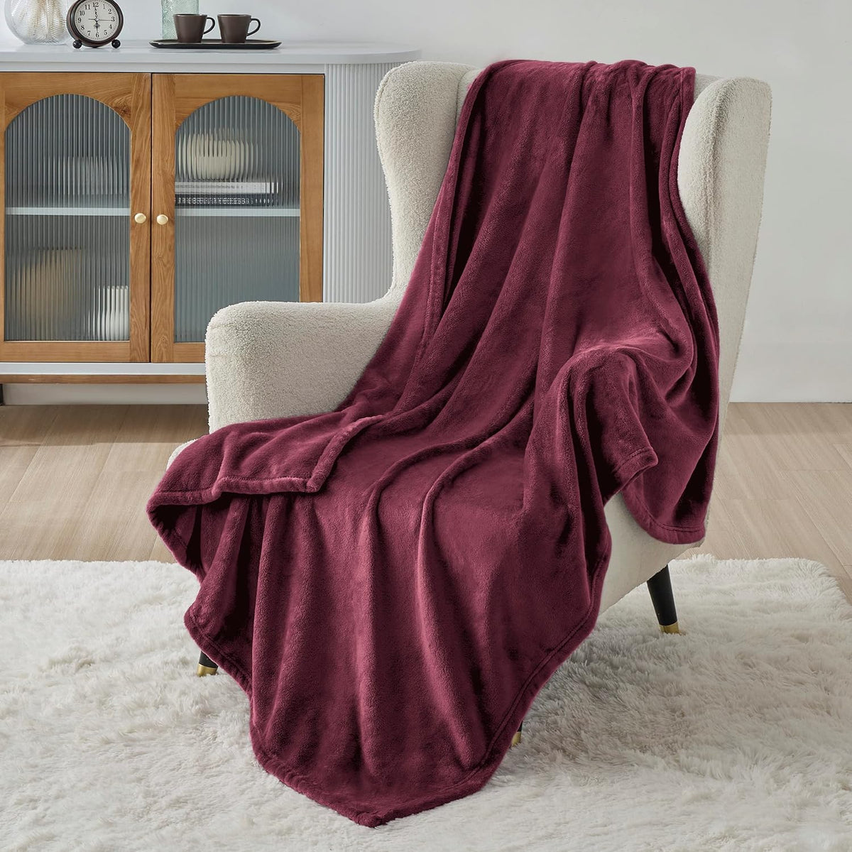 Bedsure Fleece Throw Blanket Burgundy Red - 300GSM Blankets for Couch, Sofa, Bed, Soft Lightweight Plush Cozy Throws for Toddlers, 50x60 inches