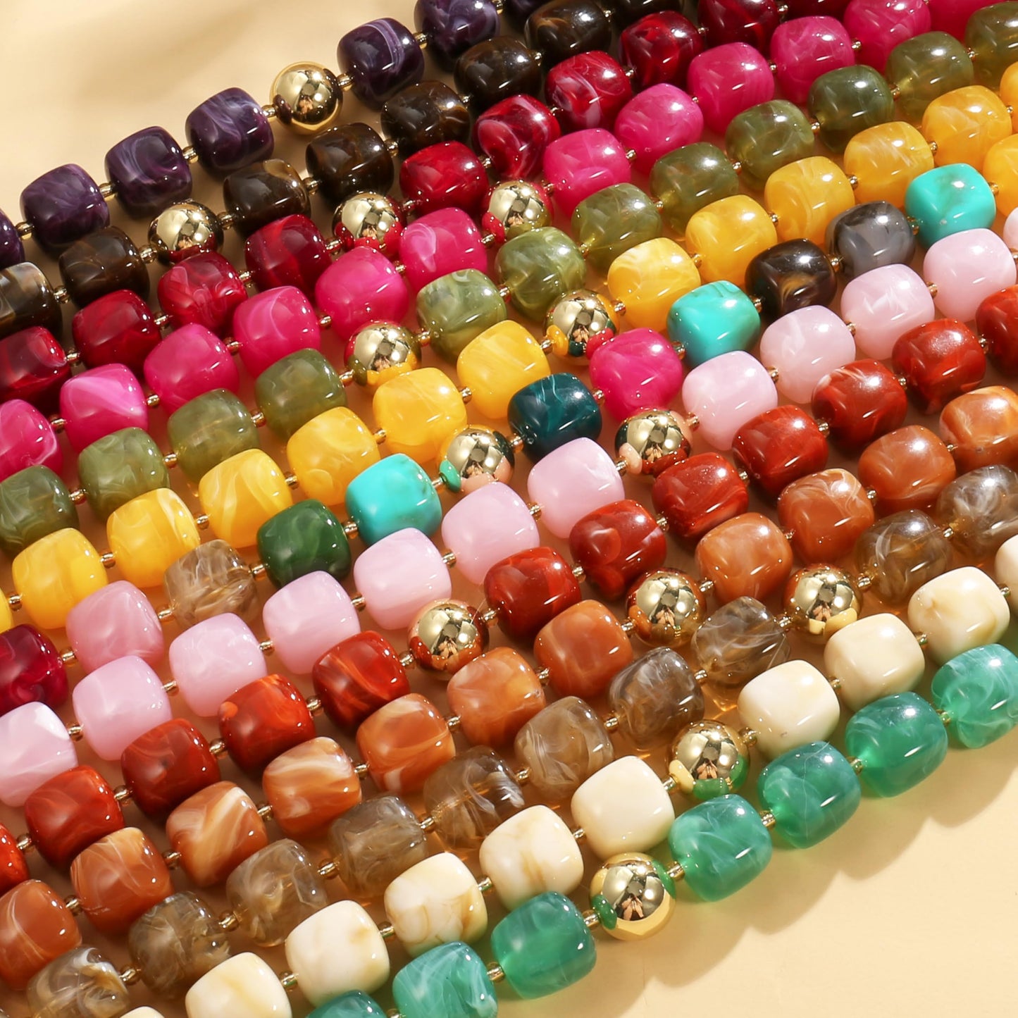 BREPINE Deep Red Chunky Necklaces for Women Multicolored Large Square Resin Beads Necklace Trendy Bold Statement Beaded Summer Candy jelly Vacation Choker