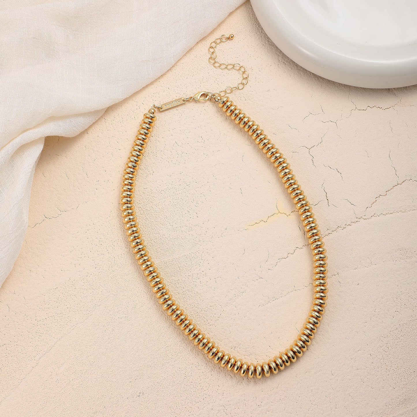 Sajidos Gold Plated Plastic Beaded Necklaces for Women 14K Gold Plated Bead Chunky Heart Charm Pendant Necklace Handmade Trend Fashion Jewelry Gifts