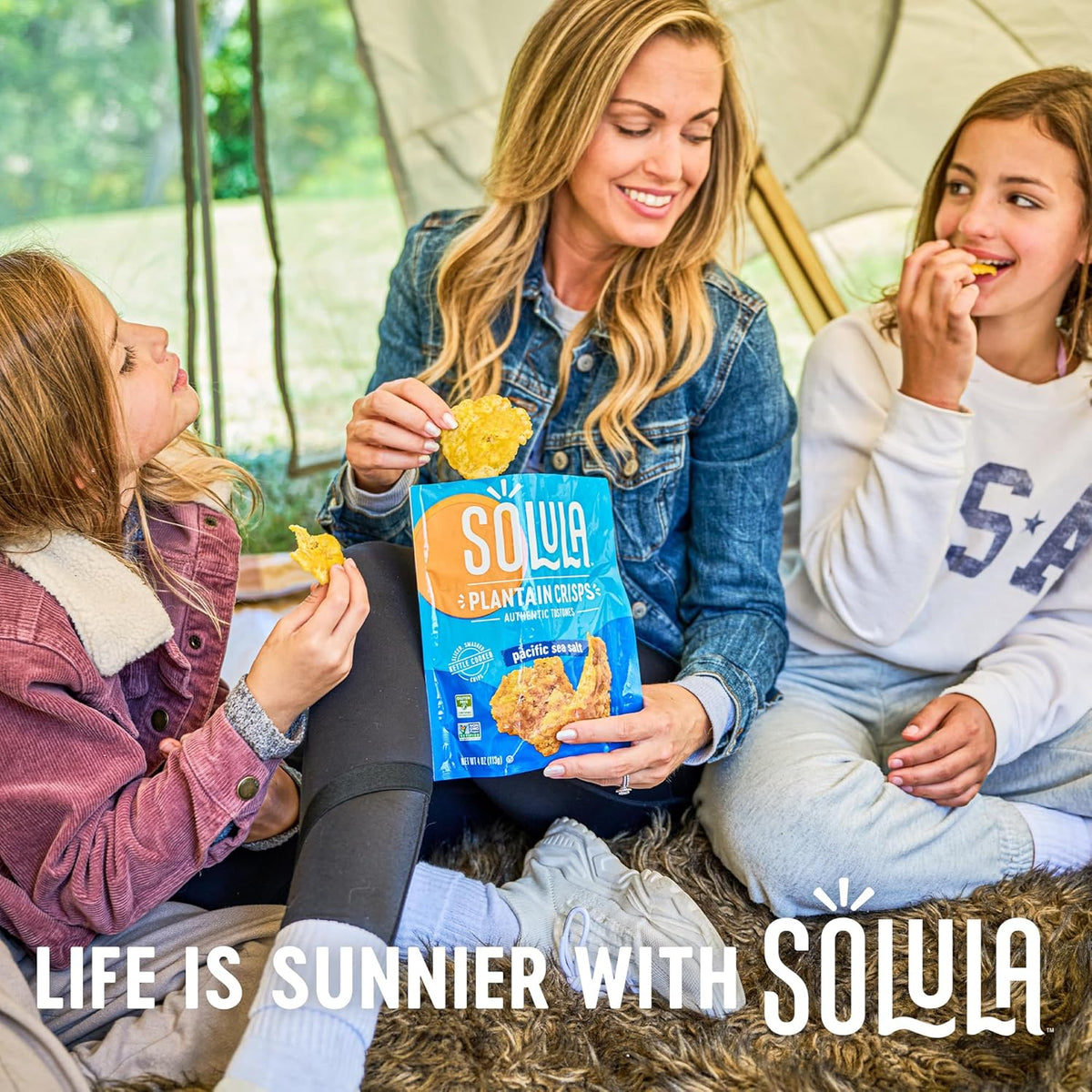 Solula Plantain Crisps Authentic Tostones, Roasted Garlic, 4 Ounce (Pack of 6), Kettle Cooked Chips, Gluten Free, Paleo Friendly, Grain Free, Vegan