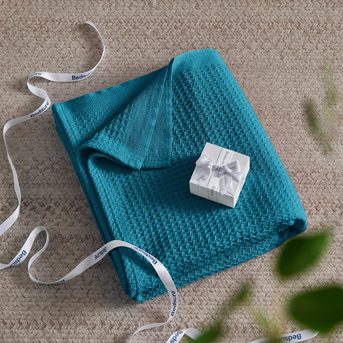 Bedsure 100% Cotton Blanket Queen Size for Bed - Breathable and Soft, Waffle Weave Blanket for Summer, Thick Cozy Fall Blankets for Women Gift, Teal, 90x90 Inches