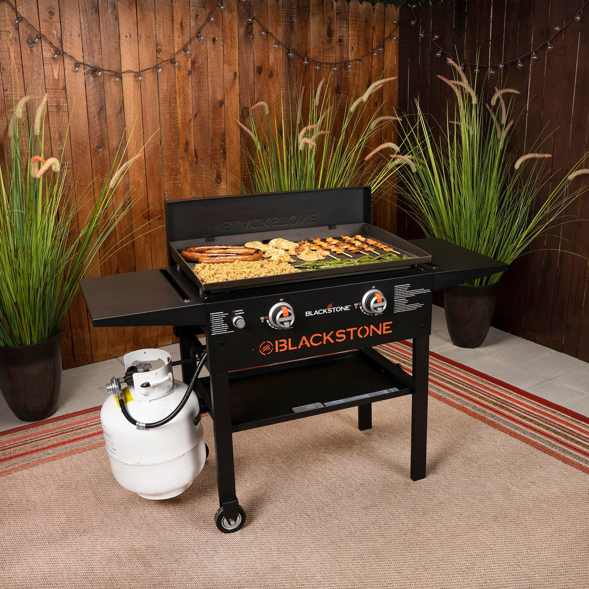 Blackstone 5003 28” Griddle Hard Cover, Powder Coated Steel, Black