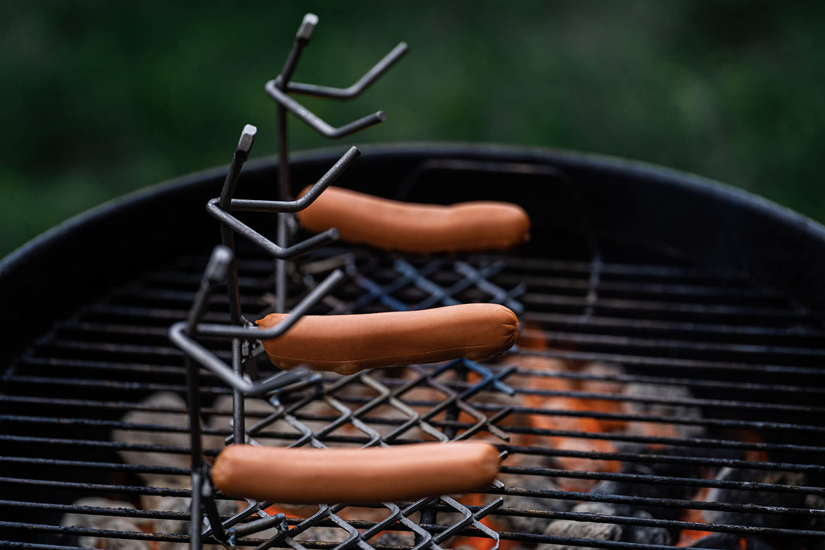 GUTE Hot Dog Roaster Stainless Steel Three Man Stick Figure Griller Funny Barbeque BBQ Grilling Gifts, Dad Gifts, Men Novelty Hotdog - Great for Parties, Birthdays, Tailgates!