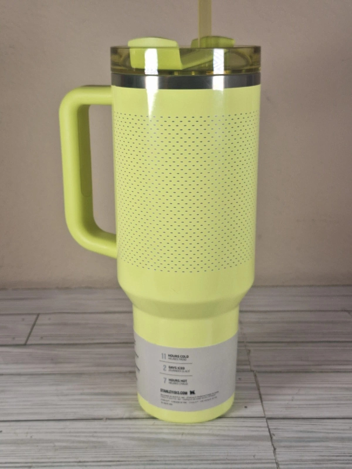 Stanley 40oz FlowState Quencher Tumbler