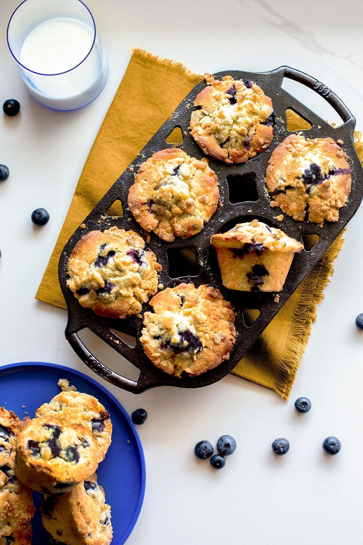 Lodge Cast Iron 2 Piece Muffin Pan Set