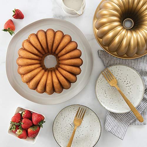 Nordic Ware Elegant Party Bundt Pan, 22.3 x 9.3 cm, Gold