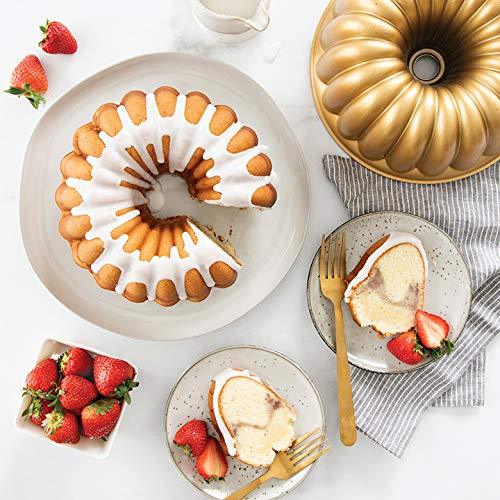 Nordic Ware Elegant Party Bundt Pan, 22.3 x 9.3 cm, Gold