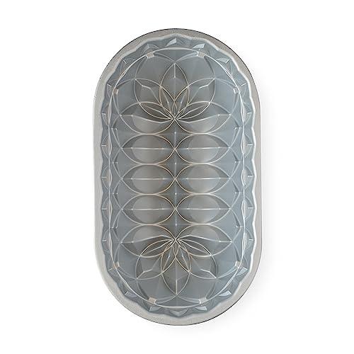 Nordic Ware Jubilee Loaf Pan, 6 Cup, Gold