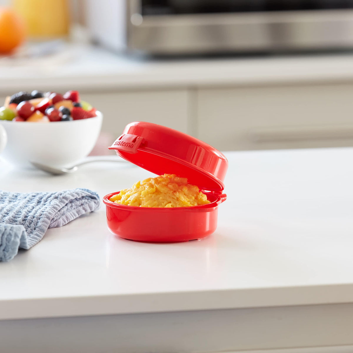 Sistema Microwave Egg Cooker and Poacher with Steam Release Vent, Dishwasher Safe, 9.16-Ounce, Red