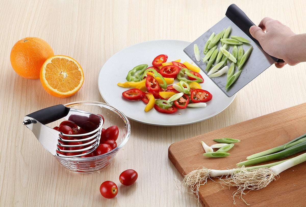 Spring Chef - Dough Blender and Pastry Cutter, Stainless Steel Nut, Pie, Pastry and Dough Cutter and Scraper, Multipurpose Baking Tools with Soft Grip Handles, Black