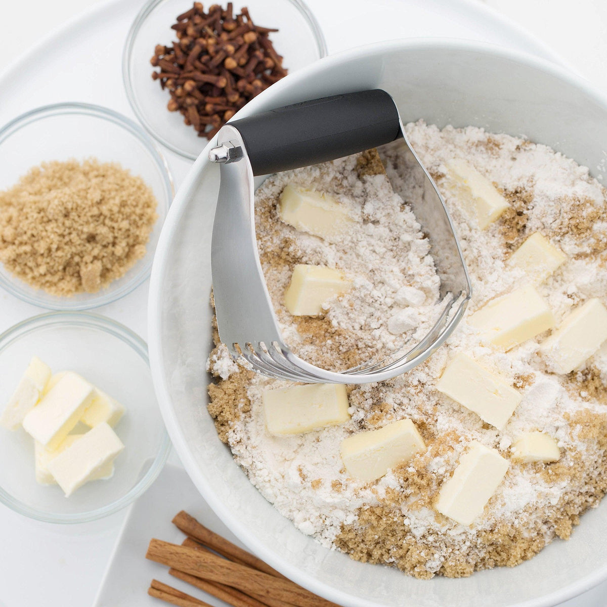 Spring Chef - Dough Blender and Pastry Cutter, Stainless Steel Nut, Pie, Pastry and Dough Cutter and Scraper, Multipurpose Baking Tools with Soft Grip Handles, Black