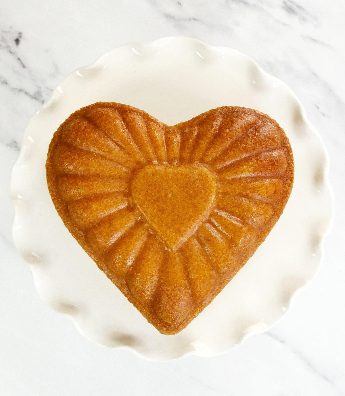 USA Pan Global Bakeware Fancy Heart Cake Pan