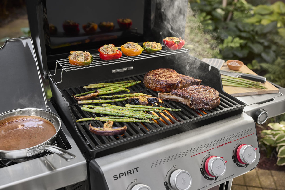 Weber SPIRIT 4-Burner Grill EP-425 Liquid Propane Black
