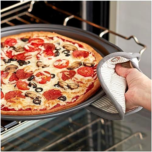Wilton Perfect Results Non-Stick Crisper, 14-Inch Pizza Pan, 0, Silver